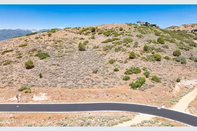 2083 E Upper Lookout Knoll Circle, Heber City, UT 84032 - Photo 9