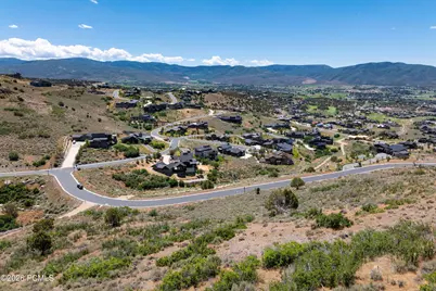 2083 E Upper Lookout Knoll Circle, Heber City, UT 84032 - Photo 5
