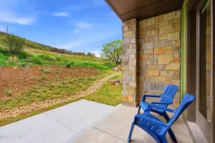 519 Ascent Dr, Hideout, UT 84036 - Photo 35