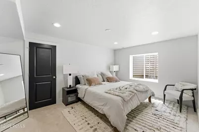 3502 E Breton Lane, Cottonwood Heights, UT 84093 - Photo 9