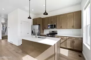 7617 Bear Gulch Rd, West Jordan, UT 84081 - Photo 11