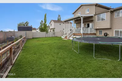 2647 S 2300, Syracuse, UT 84075 - Photo 39