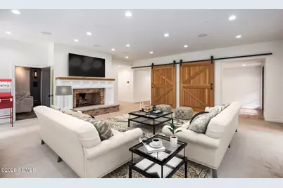 2400 E Walker Lane, Holladay, UT 84117 - Photo 7