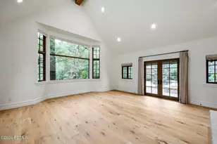2400 E Walker Ln, Holladay, UT 84117 - Photo 17