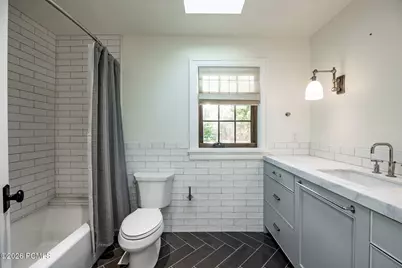2400 E Walker Lane, Holladay, UT 84117 - Photo 31