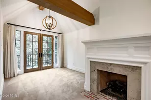 2400 E Walker Ln, Holladay, UT 84117 - Photo 23