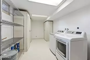 2473 Blaine Ave, Salt Lake City, UT 84108 - Photo 29