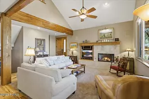 1072 N Turnberry Ct, Midway, UT 84049 - Photo 3