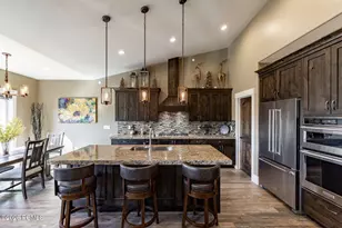 1754 E Longview Dr, Hideout, UT 84036 - Photo 25