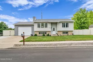 1282 S 875 W, Woods Cross, UT 84087 - Photo 1