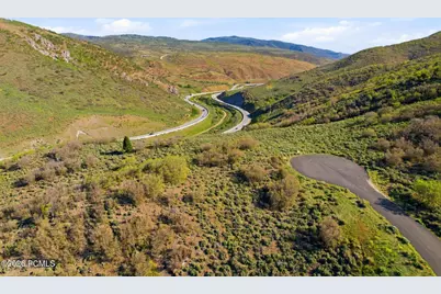 9233 Spotted Owl Court, Park City, UT 84098 - Photo 11