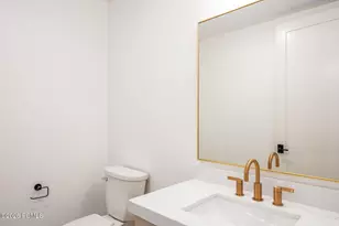 2250 E Murray Holladay Rd, Salt Lake City, UT 84117 - Photo 21