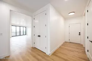2250 E Murray Holladay Rd, Salt Lake City, UT 84117 - Photo 23