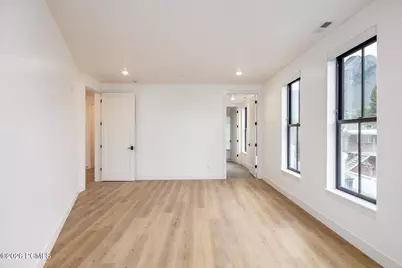 2250 E Murray Holladay Road #202, Salt Lake City, UT 84117 - Photo 15