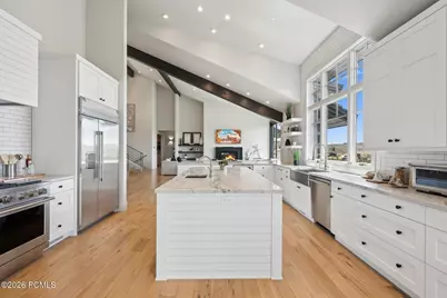 8945 N Mountain Crest Road, Park City, UT 84098 - Photo 17