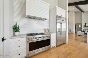 8945 N Mountain Crest Rd, Park City, UT 84098 - Photo 23