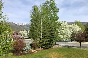 363 N 1150 N, Midway, UT 84049 - Photo 23
