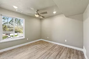 1032 E 400 S, Salt Lake City, UT 84102 - Photo 13