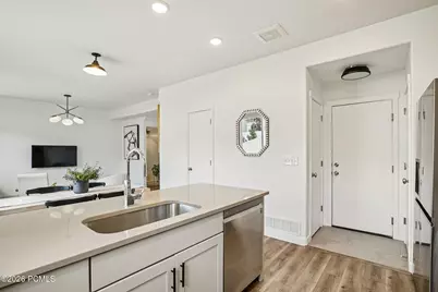 6705 Serviceberry Drive, Park City, UT 84098 - Photo 13