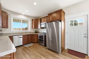 415 E Earl St, Park City, UT 84098 - Photo 25