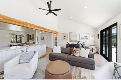 118 E Countryside Circle, Park City, UT 84098 - Photo 7