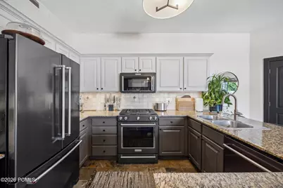 1684 Fox Hollow Lane #H6, Park City, UT 84098 - Photo 11