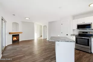 1716 W Fox Bay Dr, Heber City, UT 84032 - Photo 9