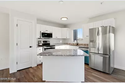 1716 W Fox Bay Drive #Unit H204, Heber City, UT 84032 - Photo 7