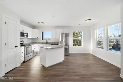 1716 W Fox Bay Drive #Unit H204, Heber City, UT 84032 - Photo 5