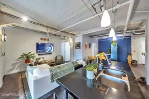 328 W 200, Salt Lake City, UT 84101 - Photo 5