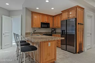 3222 E Eagle View Circle, Sandy, UT 84092 - Photo 41
