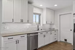 1216 E Fox Crest Dr, Park City, UT 84098 - Photo 9