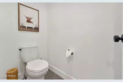 2477 E 700, Salt Lake City, UT 84106 - Photo 25
