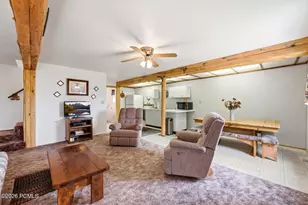 1095 W Acorn Ln, Midway, UT 84049 - Photo 5