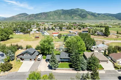 4366 N Meadow Lane, Oakley, UT 84055 - Photo 23