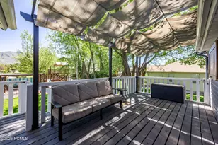 4366 N Meadow Ln, Oakley, UT 84055 - Photo 9