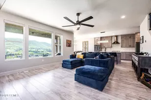 524 W Ascent Dr, Hideout, UT 84036 - Photo 5