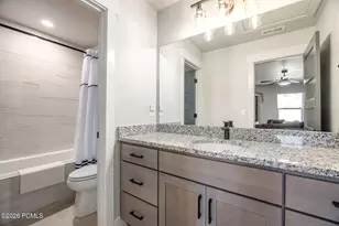 524 W Ascent Dr, Hideout, UT 84036 - Photo 33