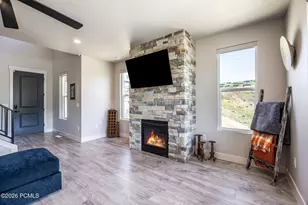 524 W Ascent Dr, Hideout, UT 84036 - Photo 9