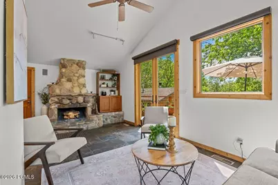 19 S Cederlof Lane, Salt Lake City, UT 84108 - Photo 5
