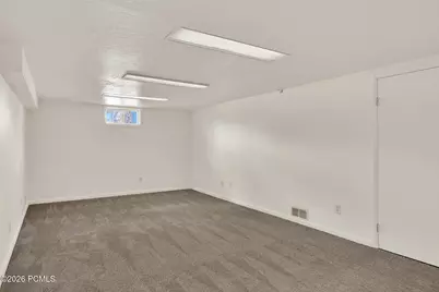 106 N 700 N, Clearfield, UT 84015 - Photo 25