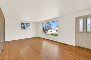 106 N 700 N, Clearfield, UT 84015 - Photo 5