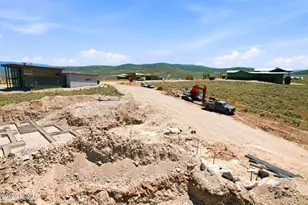 5730 Hawks Meadow Ln, Park City, UT 84098 - Photo 7