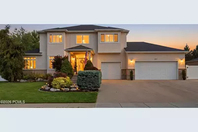 557 E Warm Springs Drive, Kaysville, UT 84037 - Photo 1