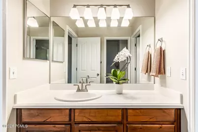 1065 Windsor Drive, North Salt Lake, UT 84054 - Photo 19
