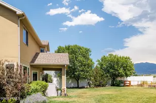 1065 Windsor Dr, North Salt Lake, UT 84054 - Photo 43
