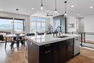 402 E Overlook Loop, Hideout, UT 84036 - Photo 11