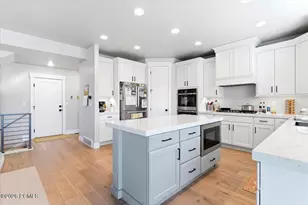 1352 Snowberry Cir, Park City, UT 84098 - Photo 9