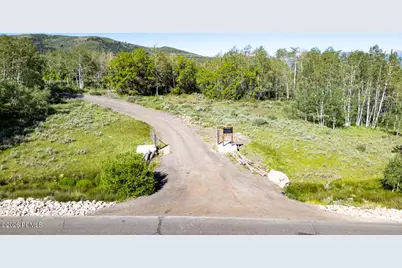 10688 E Lake Creek Road, Heber City, UT 84032 - Photo 3