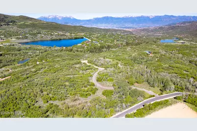 10688 E Lake Creek Road, Heber City, UT 84032 - Photo 7